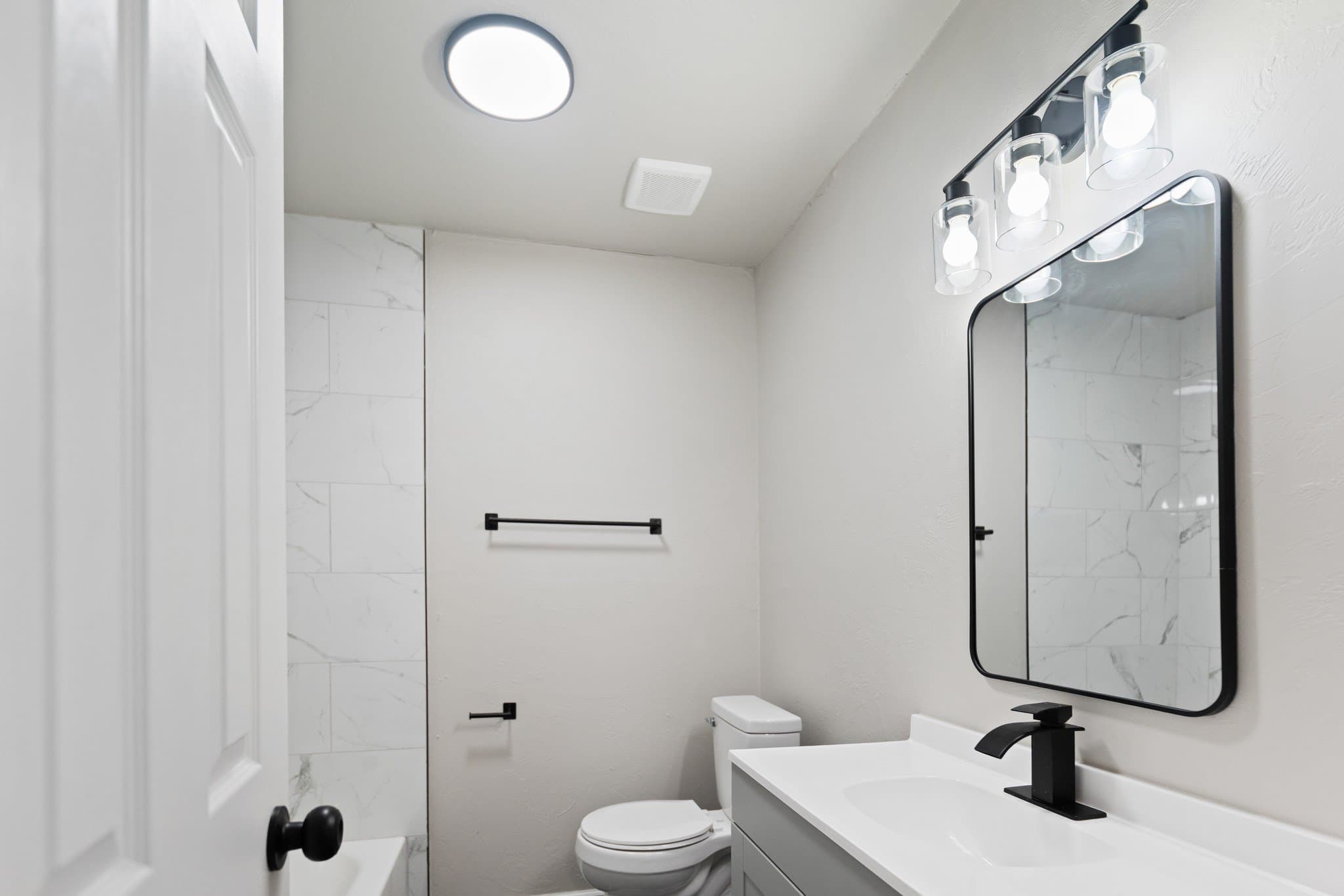 Oklahoma City House: 400 NW 85th St
