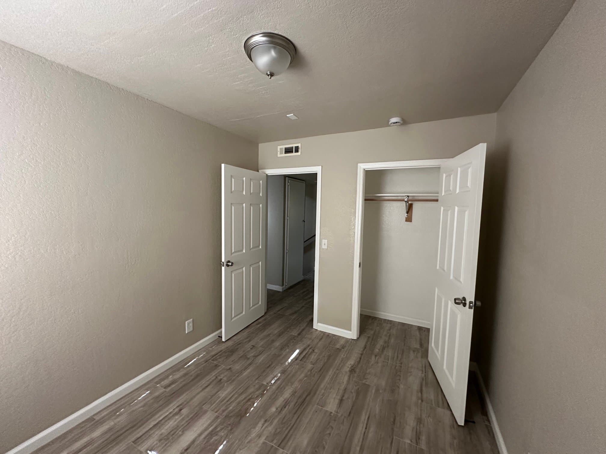Rancho Cordova Townhome: 10273 Mills Station Road