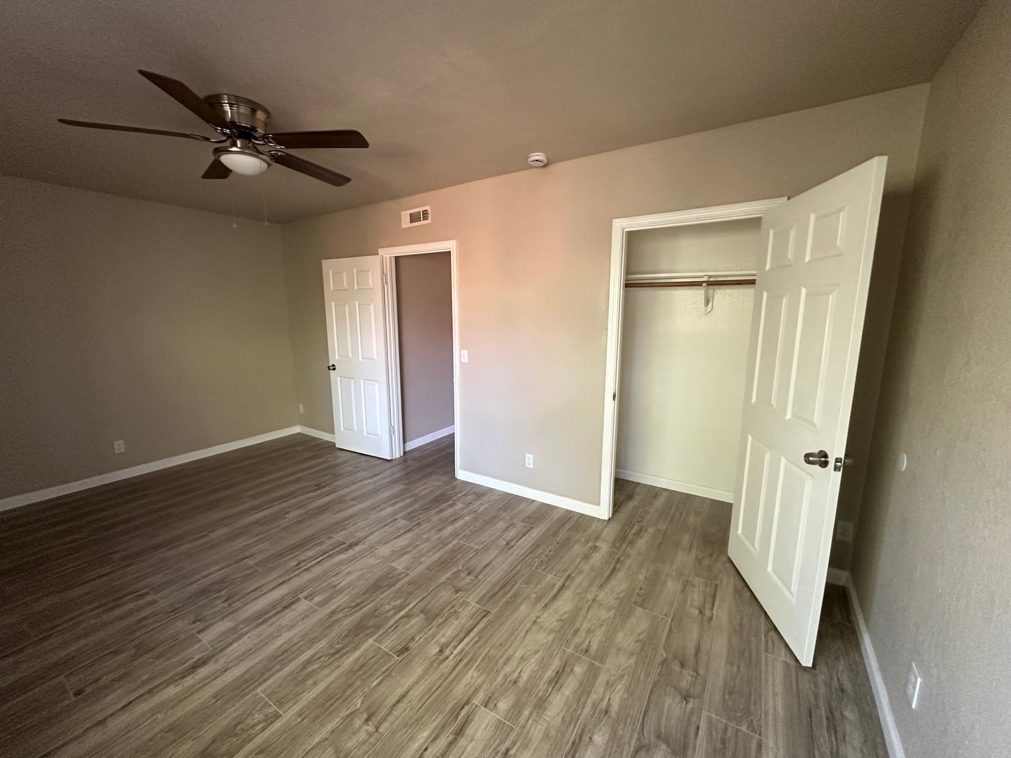 Rancho Cordova Townhome: 10273 Mills Station Road