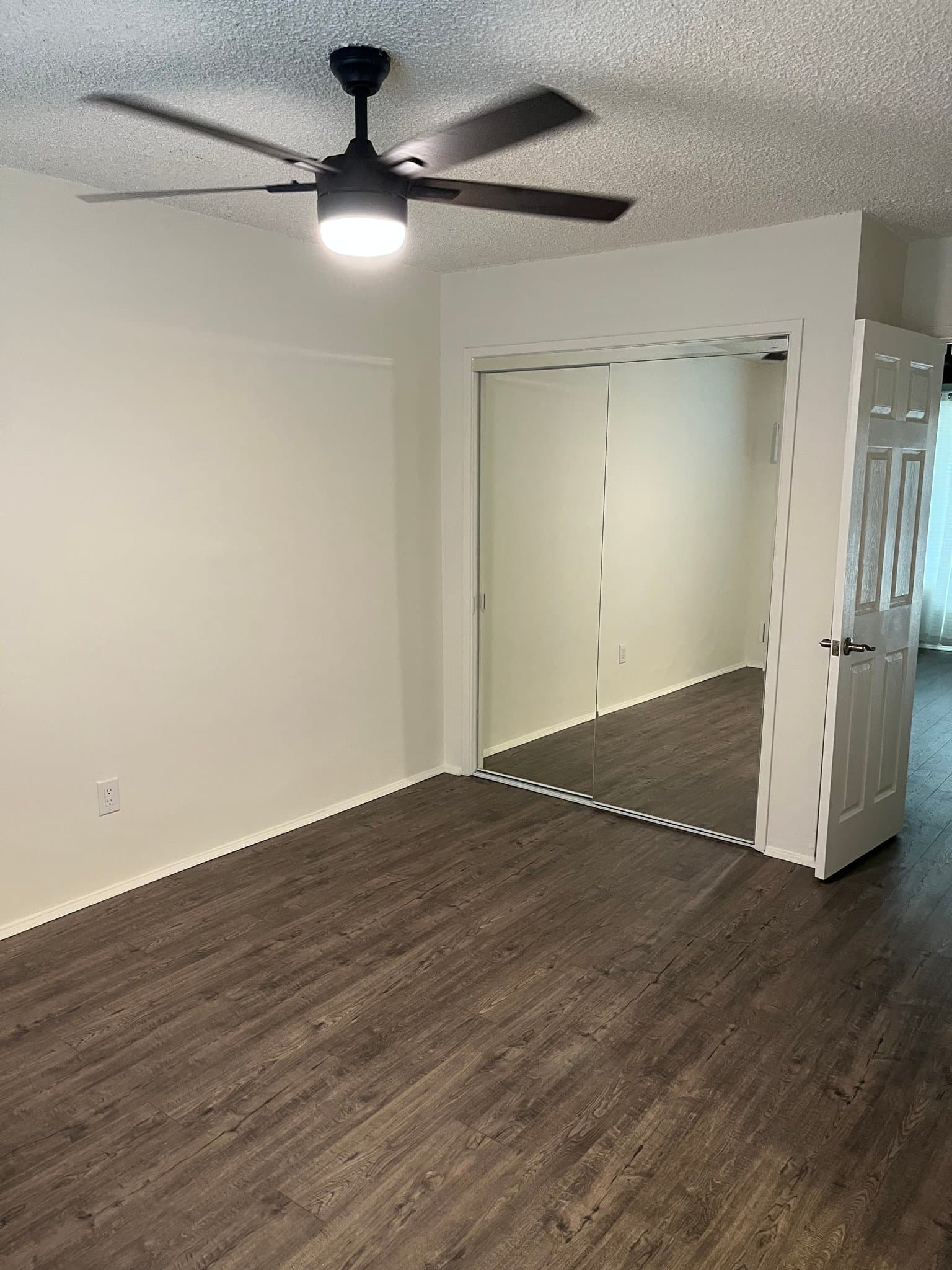 Monrovia Apartment: 332 E. Colorado Blvd