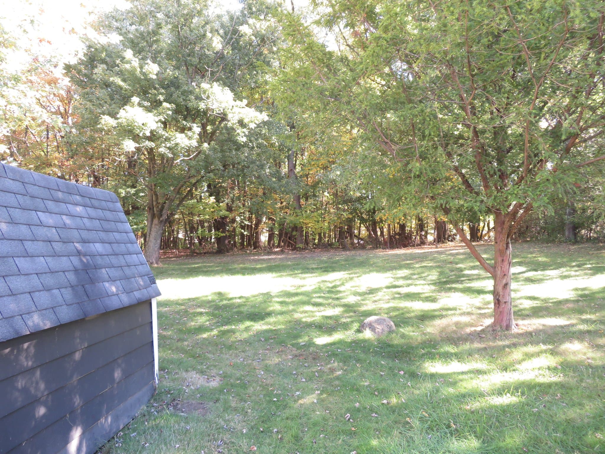 Akron House: 1615 Hyde Park Ave