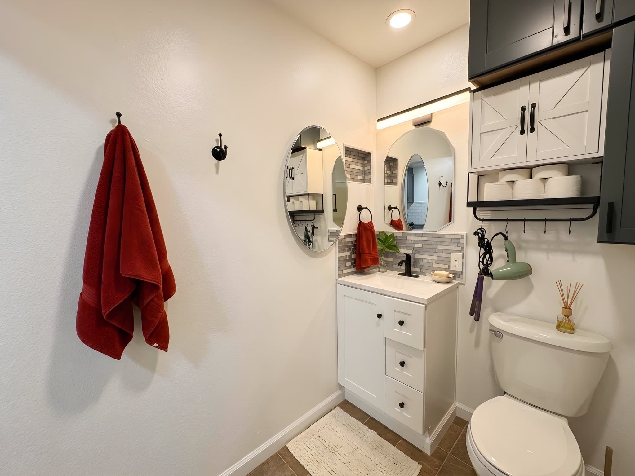 San Leandro Apartment: 1312 Clarke St