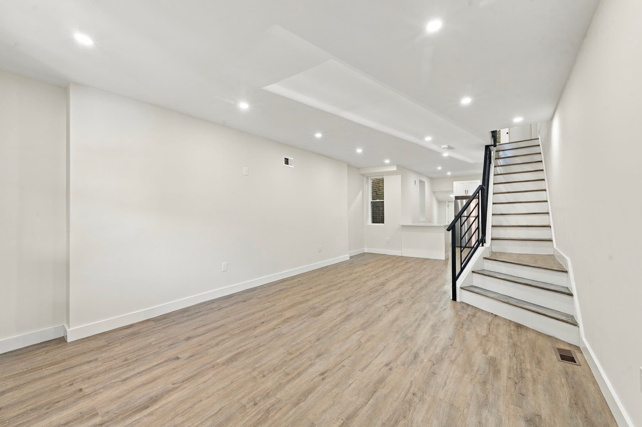 Philadelphia Townhome: 6026 Media St, Philadelphia, PA 19151