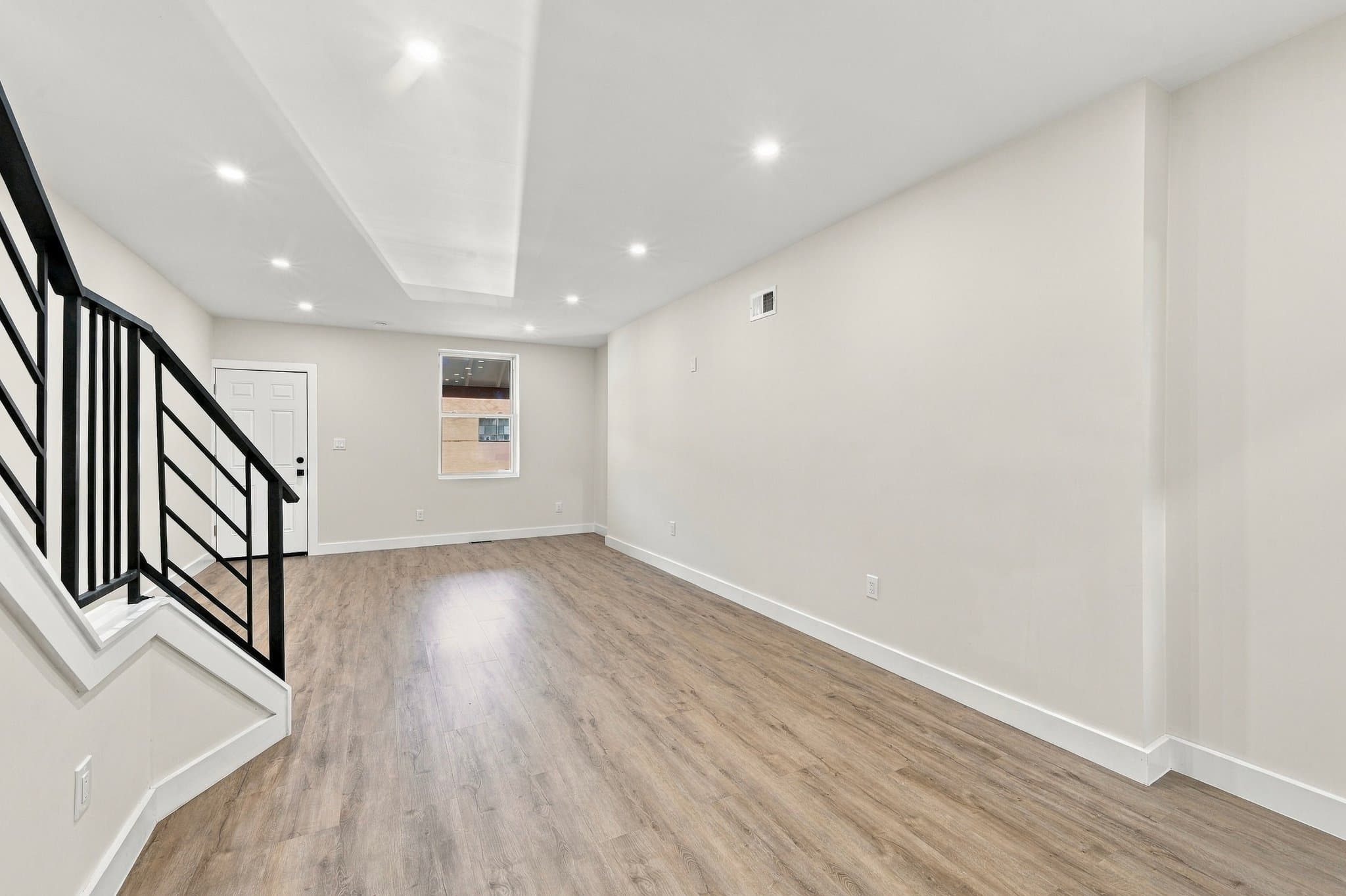 Philadelphia Townhome: 6026 Media St, Philadelphia, PA 19151
