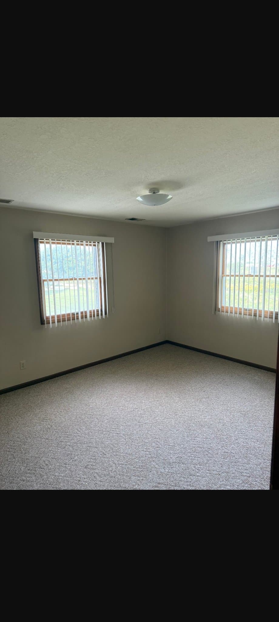 Clifton Multiplex: 689 S 4th St