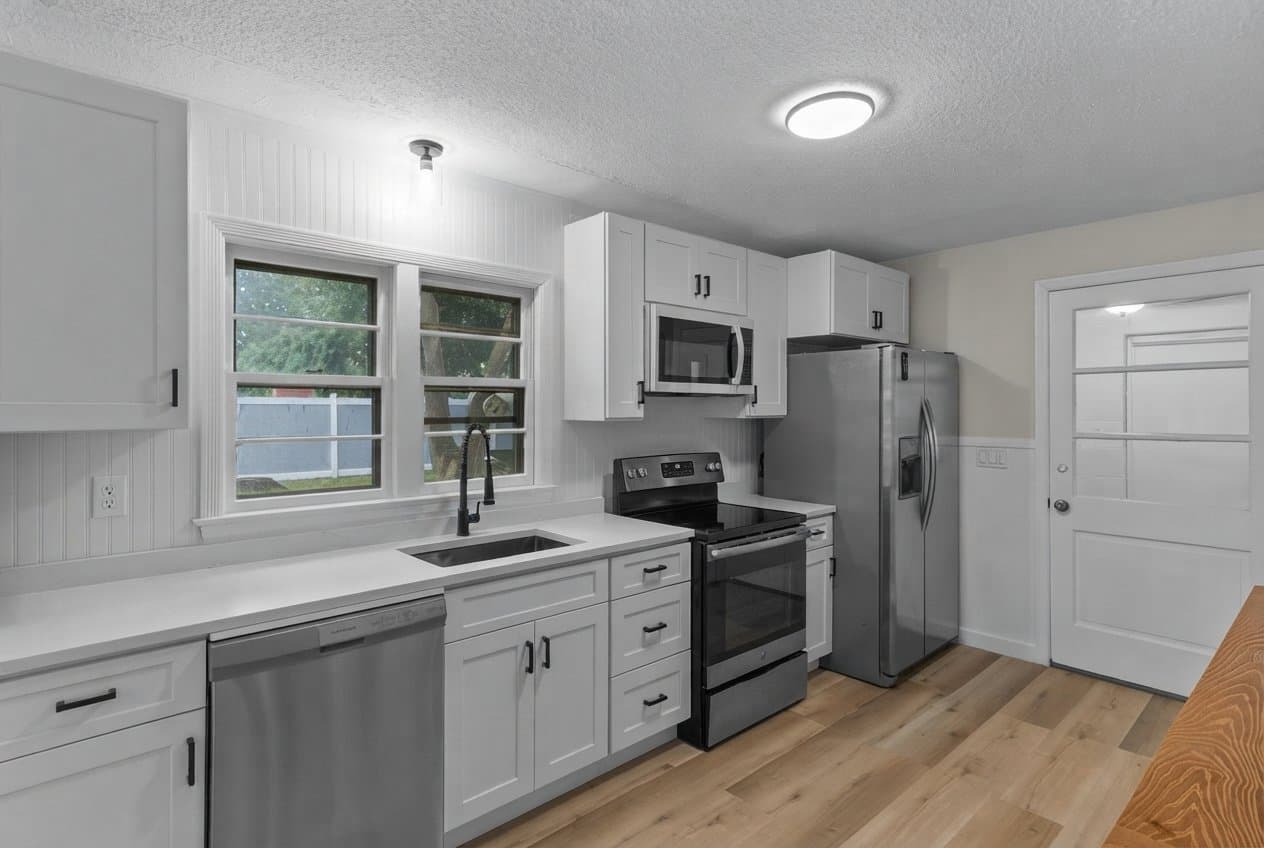 Shrewsbury House: 30 Bellridge Dr