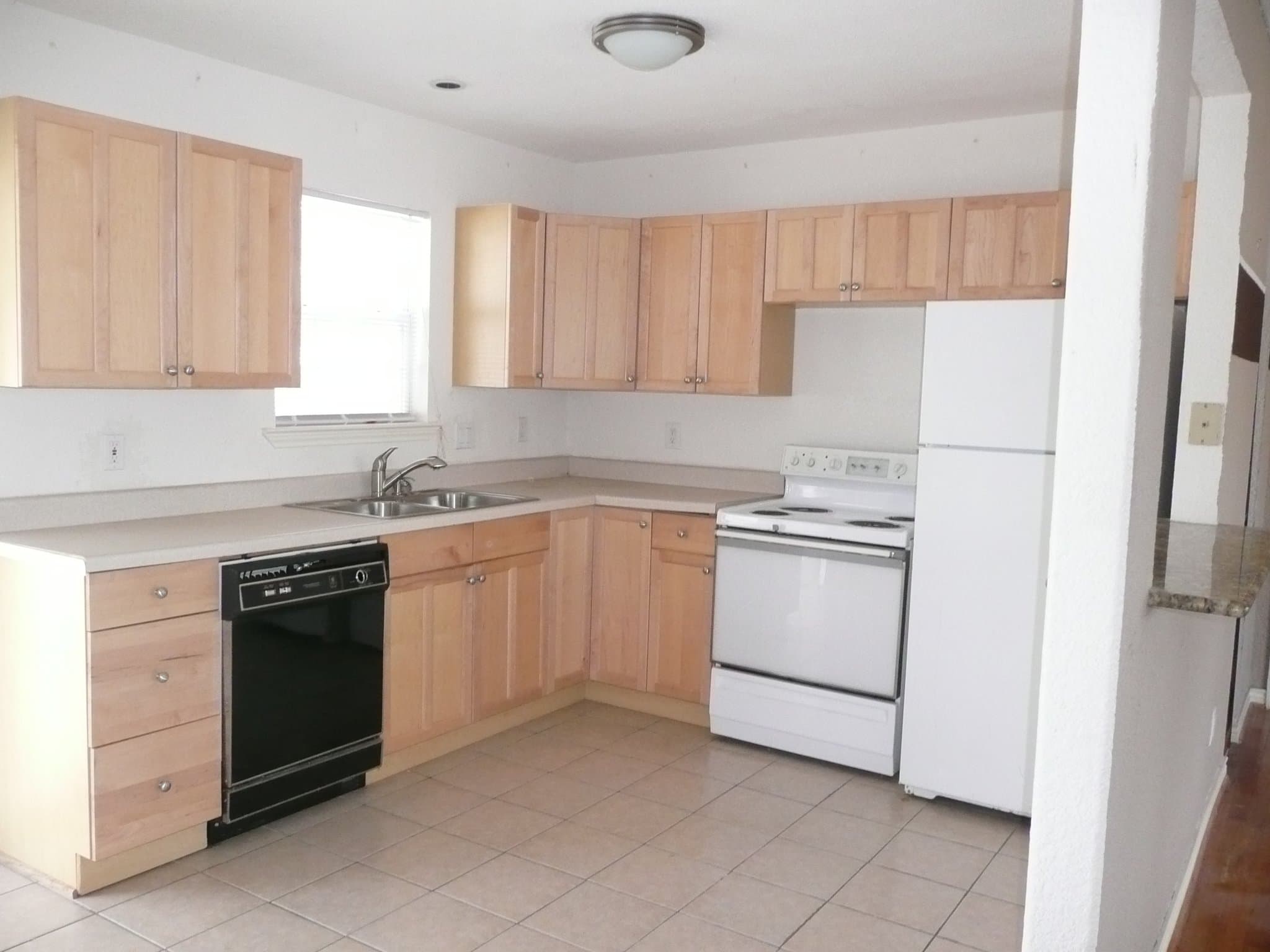 Dallas House: 11132 Castolon Dr