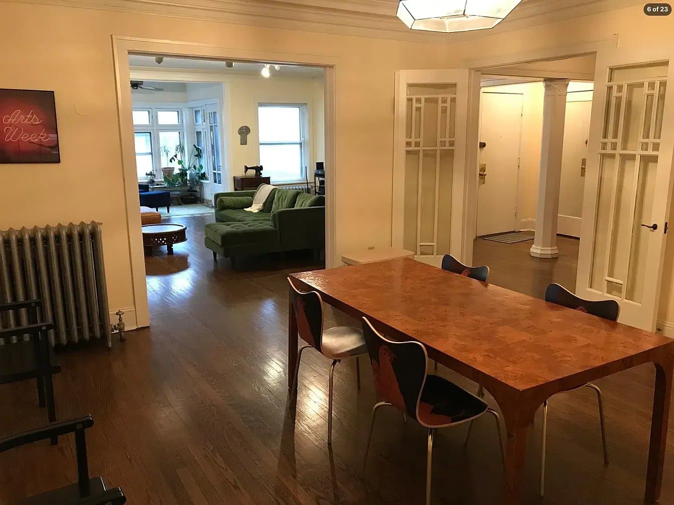 Chicago Apartment: 2737 N Hampden Ct