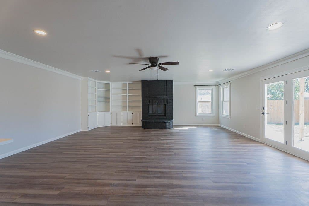 Amarillo House: 2911 S Philadelphia St