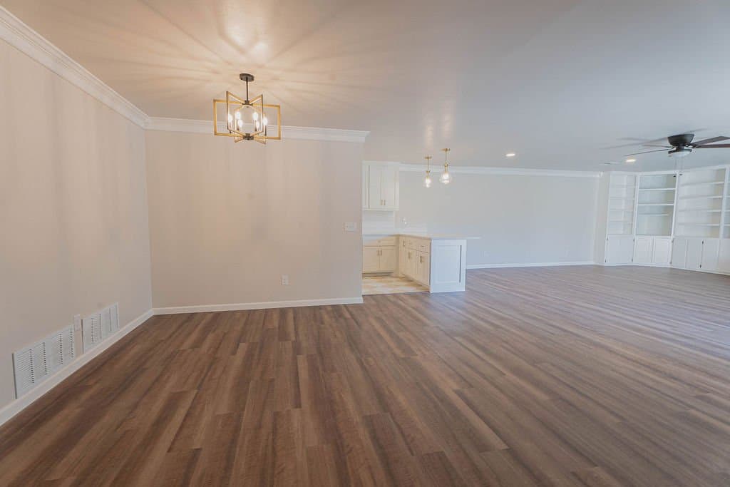 Amarillo House: 2911 S Philadelphia St