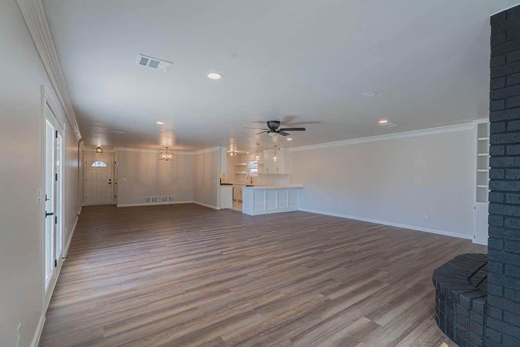 Amarillo House: 2911 S Philadelphia St