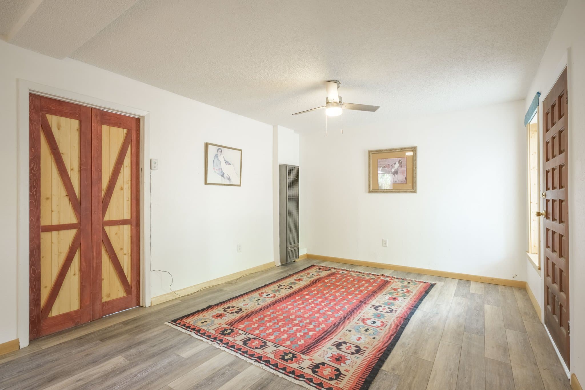 Taos Multiplex: 304 Kit Carson Rd