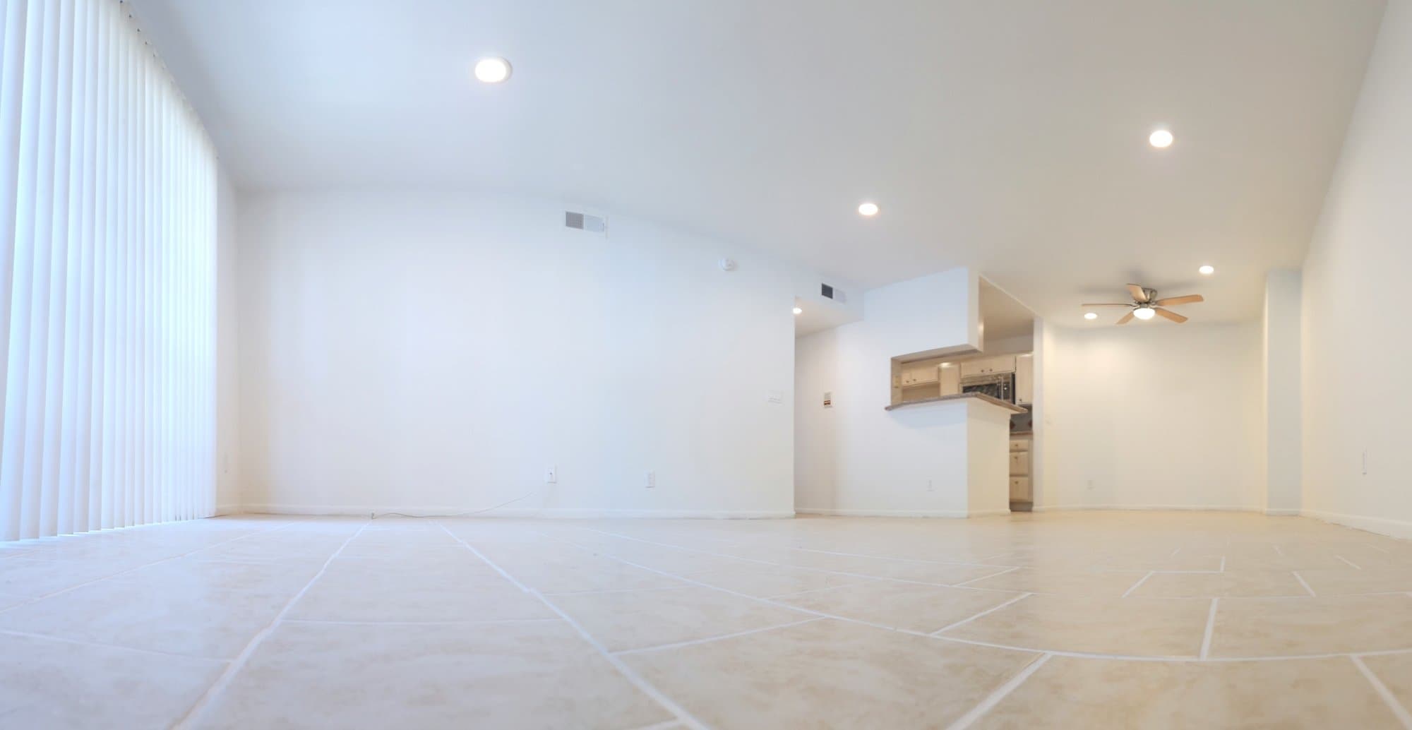 North Hollywood Apartment: 11020 Hesby Street