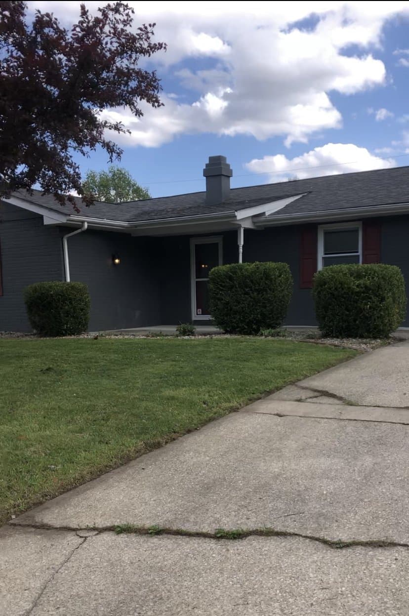 Muncie House: 2113 W. Christy Lane