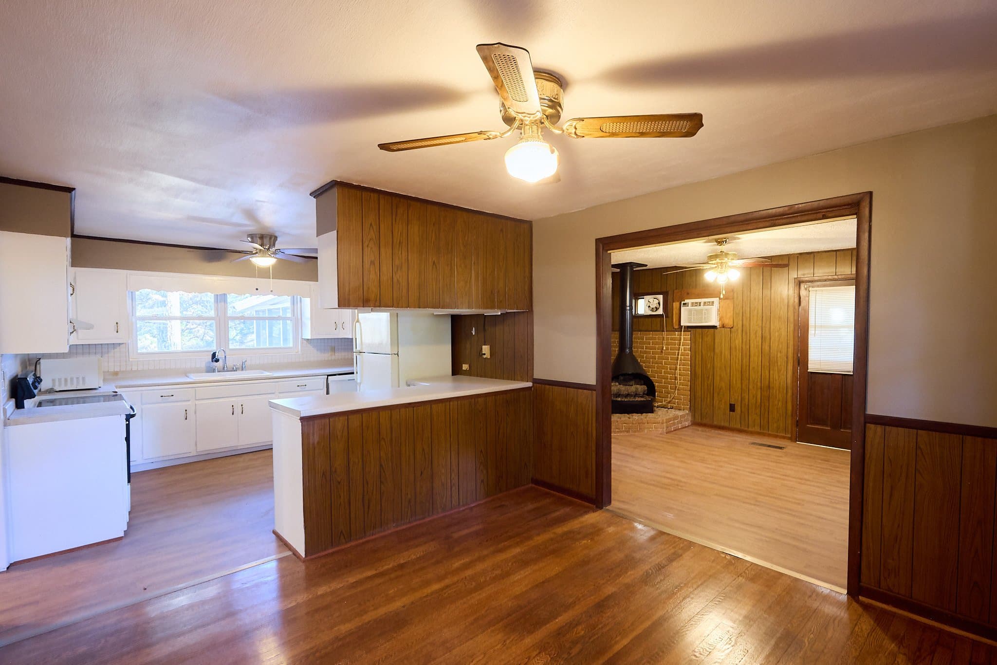Tucker House: 4669 Lawrenceville Hwy