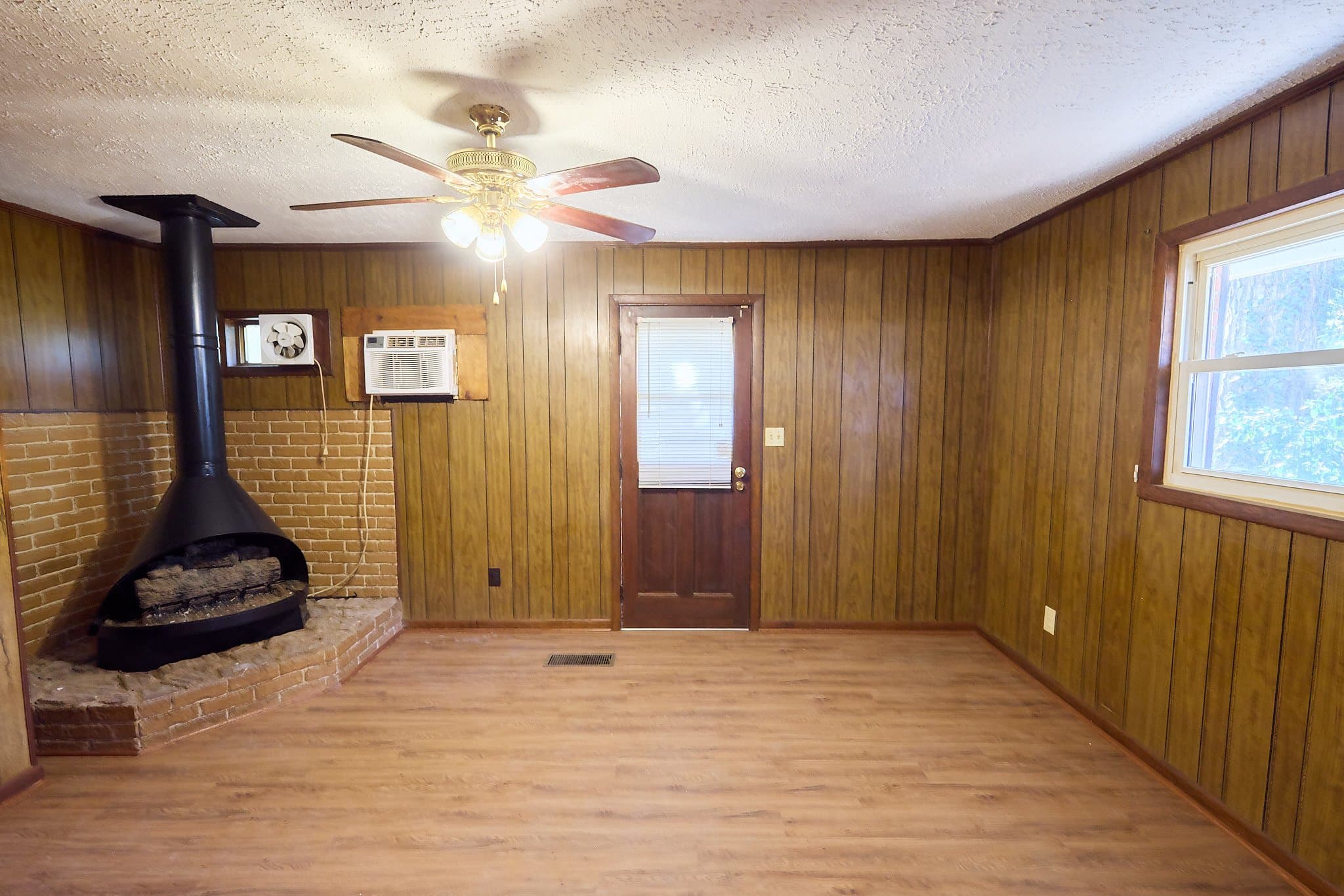 Tucker House: 4669 Lawrenceville Hwy