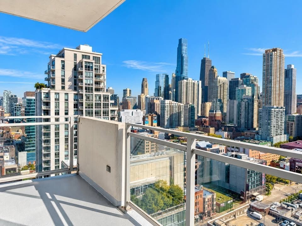 Chicago Condo: 515 N Franklin St