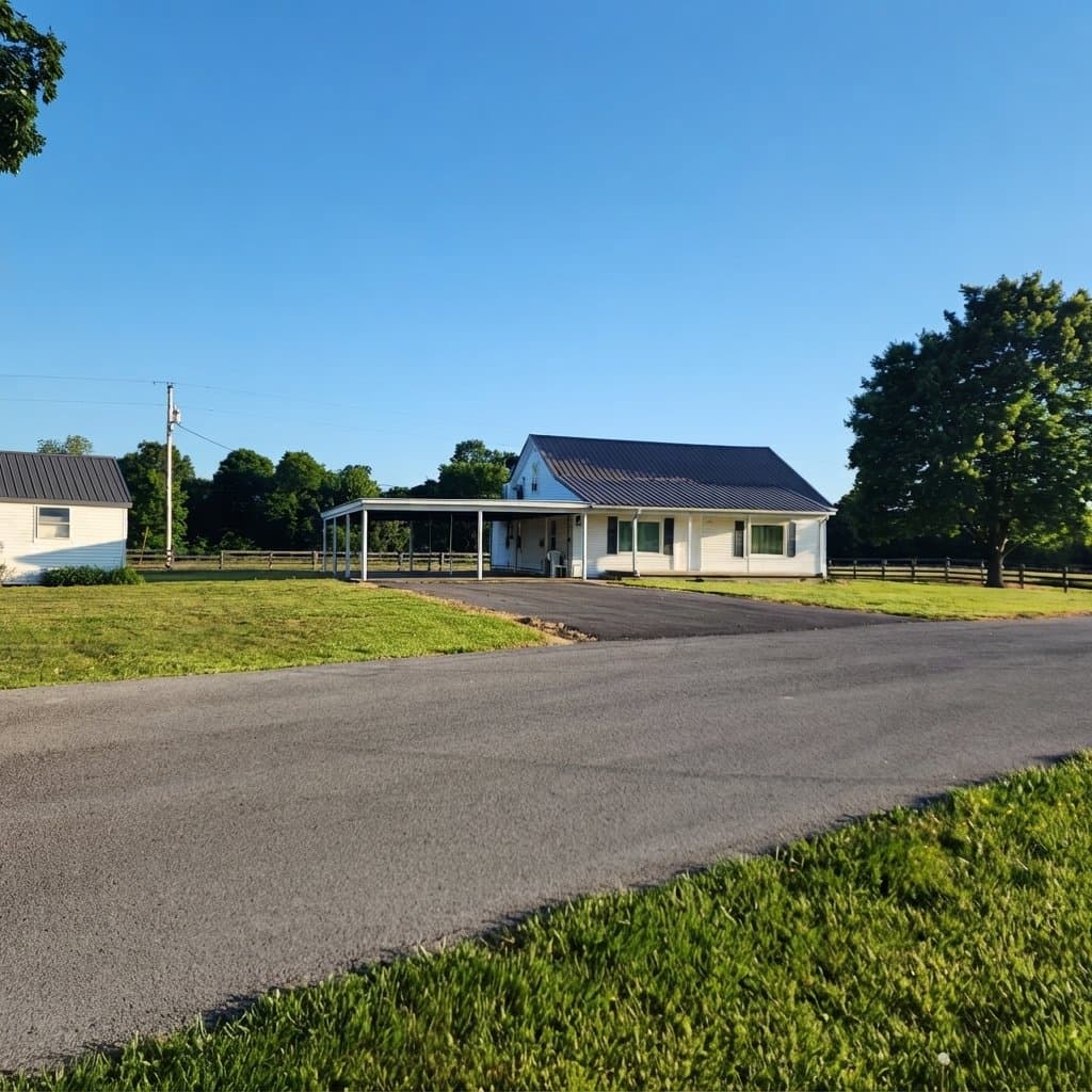 Bowling Green House: 193 Richardsville Airport Rd