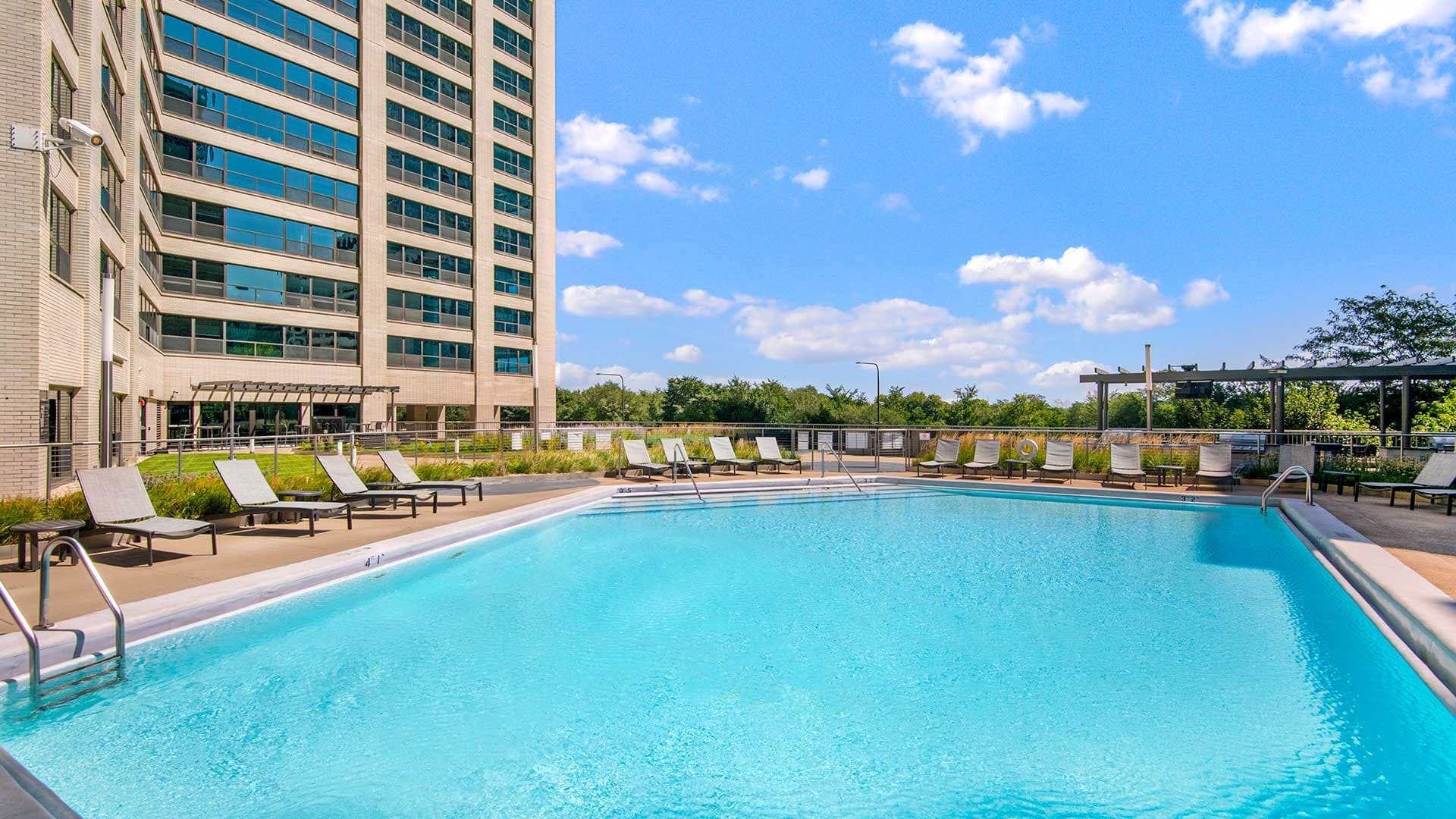 Chicago Apartment: 1116 South Michigan Ave
