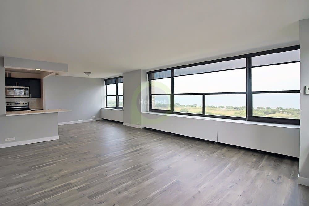 Chicago Apartment: 1116 South Michigan Ave