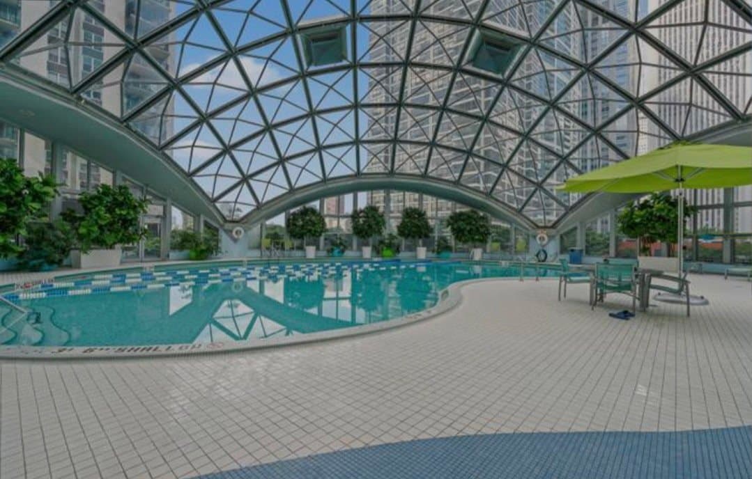 Chicago Condo: 400 E Randolph St