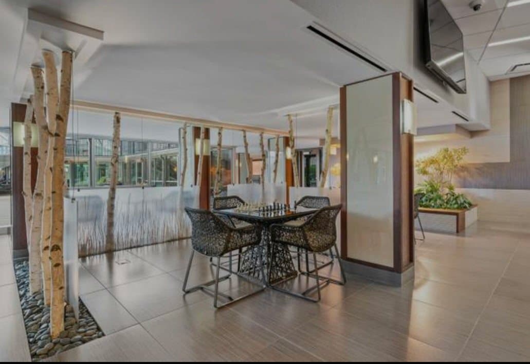 Chicago Condo: 400 E Randolph St