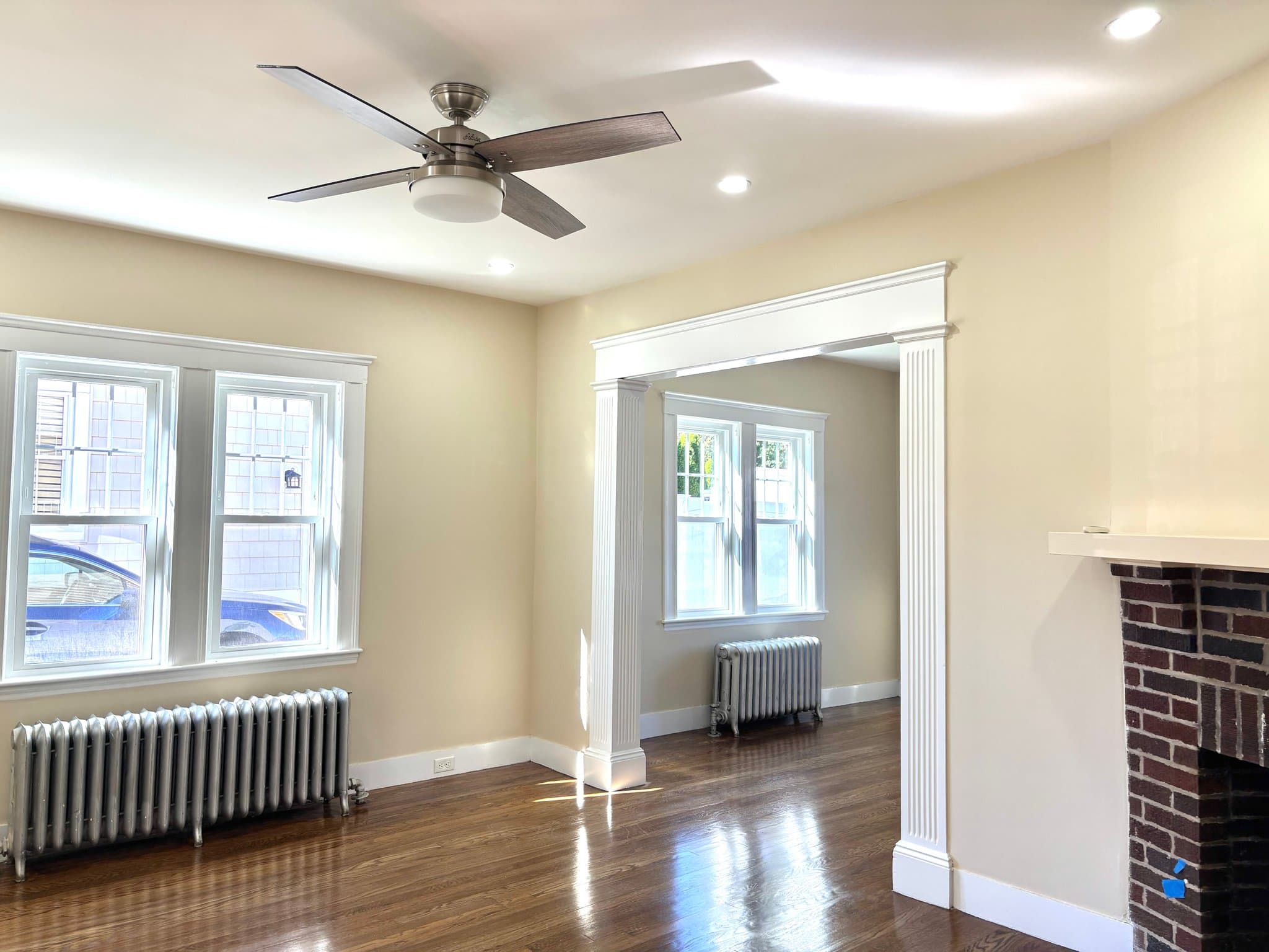 West Roxbury House: 82 Lasell St