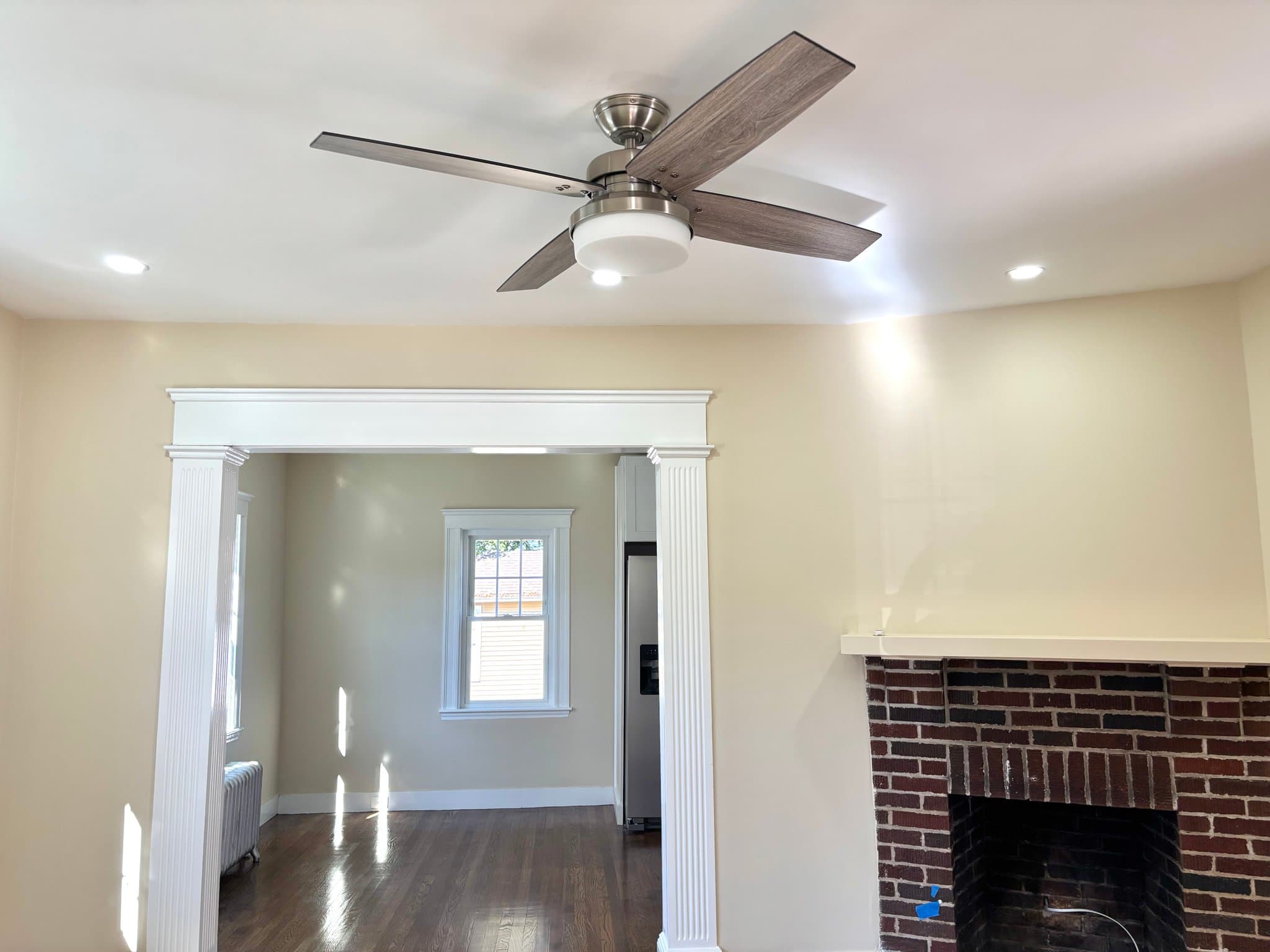 West Roxbury House: 82 Lasell St