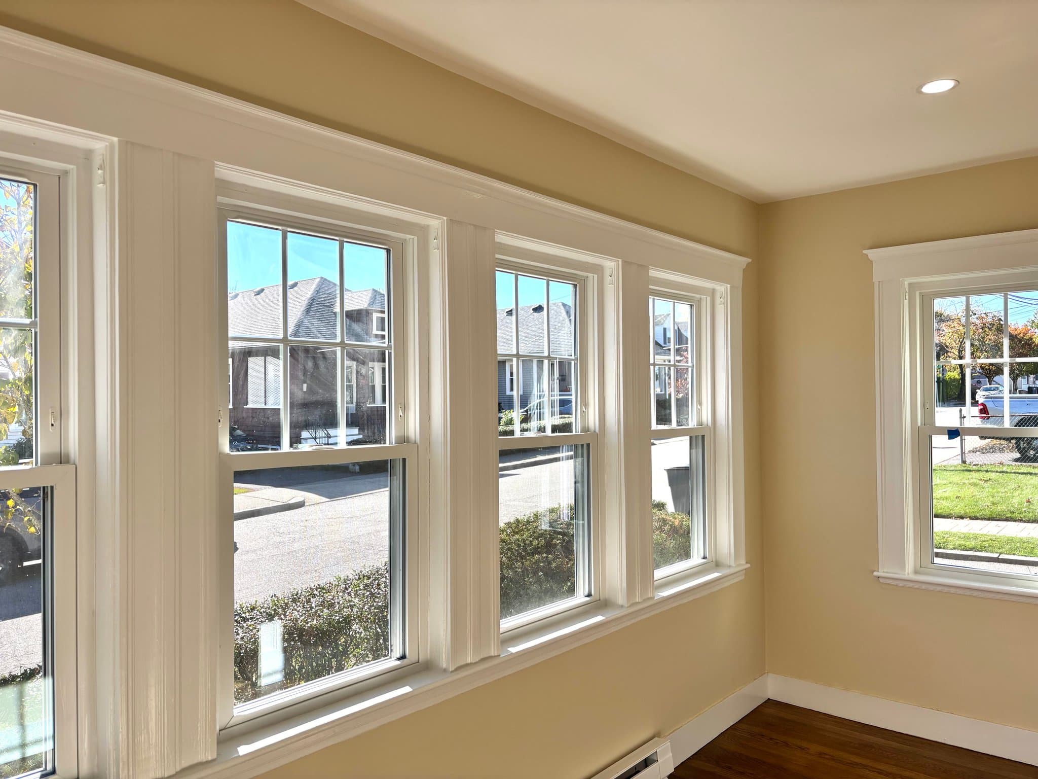 West Roxbury House: 82 Lasell St