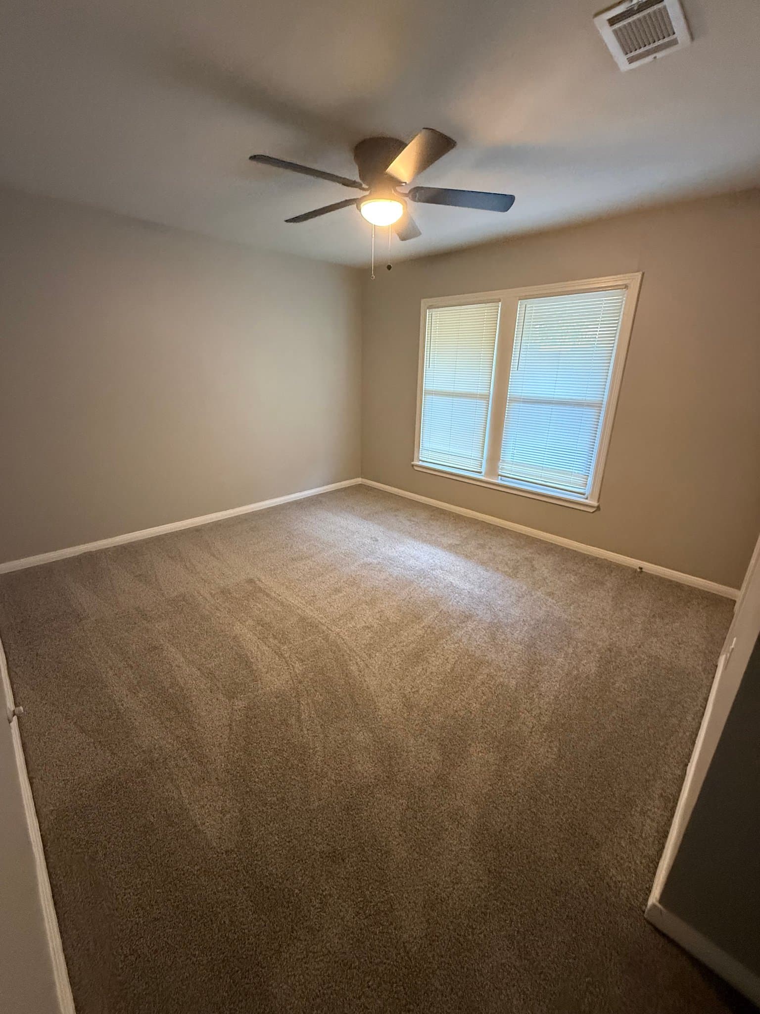 Baytown House: 1706 Wilburn Dr