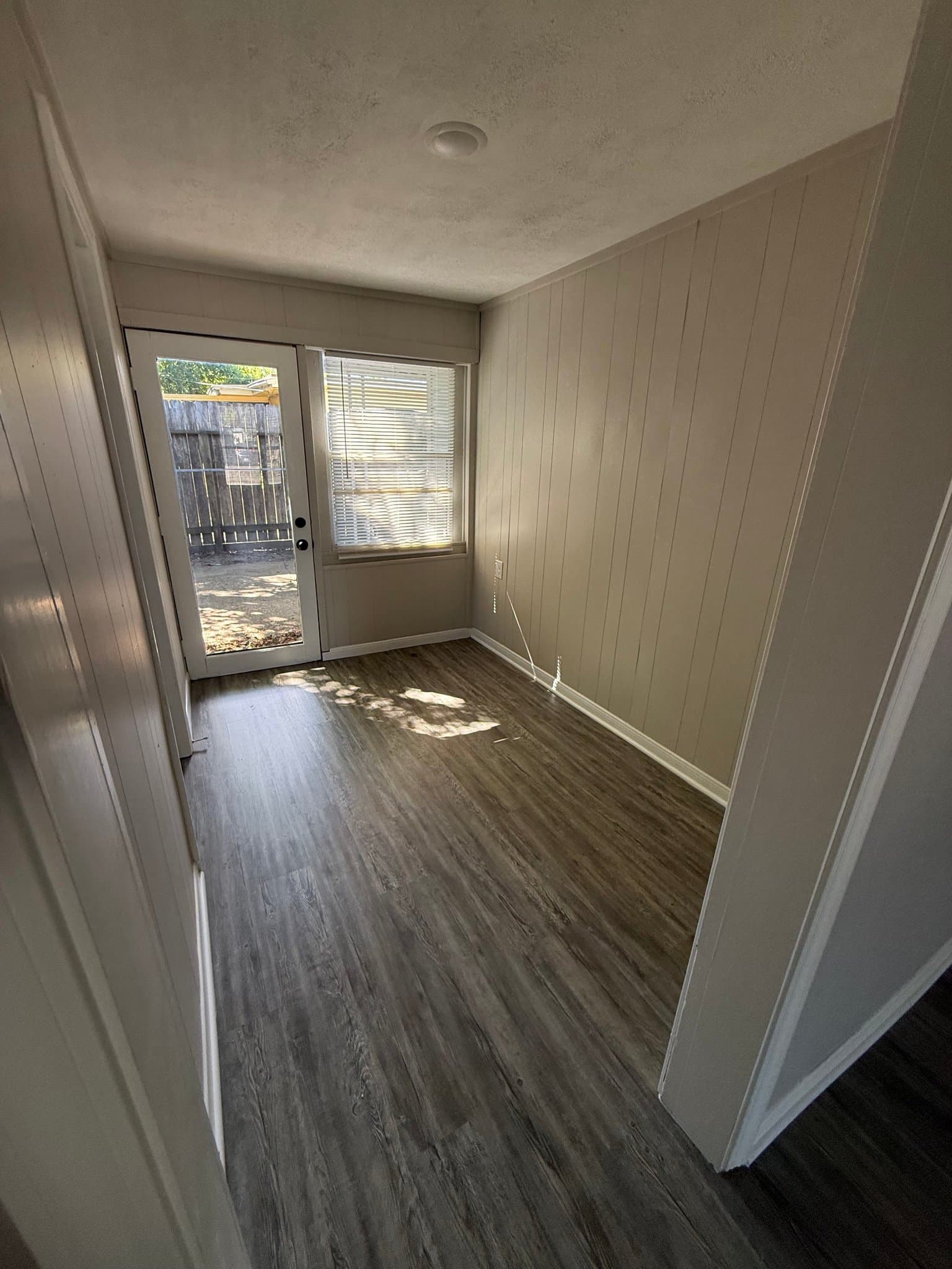 Baytown House: 1706 Wilburn Dr