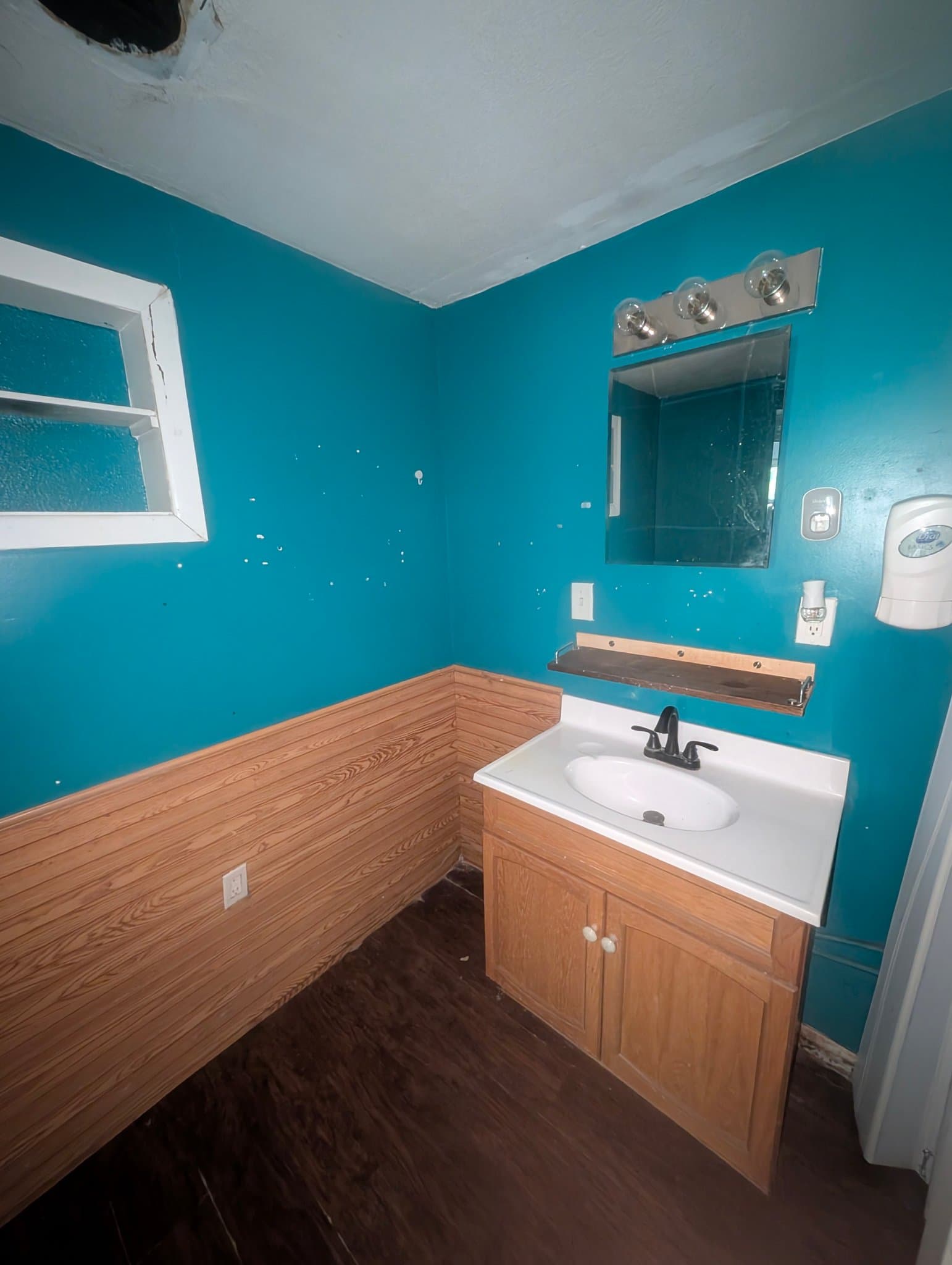 Pekin House: 1504 Norman Dr