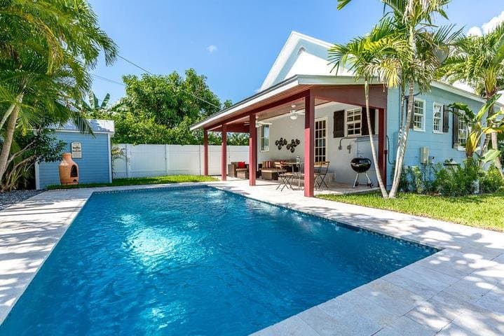 Delray Beach House: 801 SE 3RD Avenue