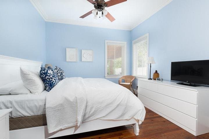 Delray Beach House: 801 SE 3RD Avenue