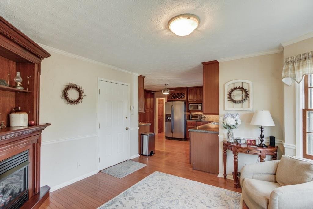 Lawrenceville House: 1486 Watsons Place