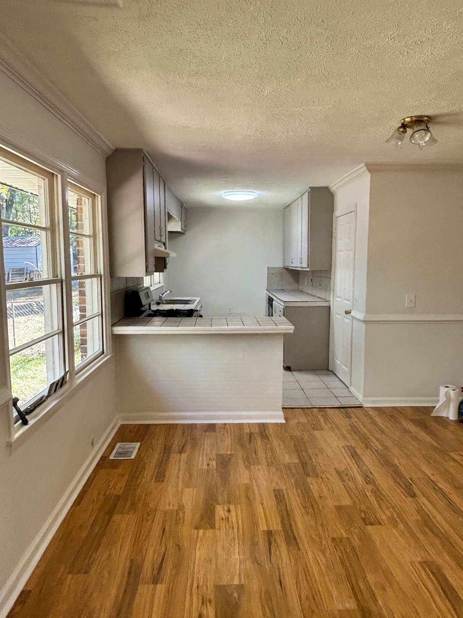 Covington House: 9157 Fair St SW