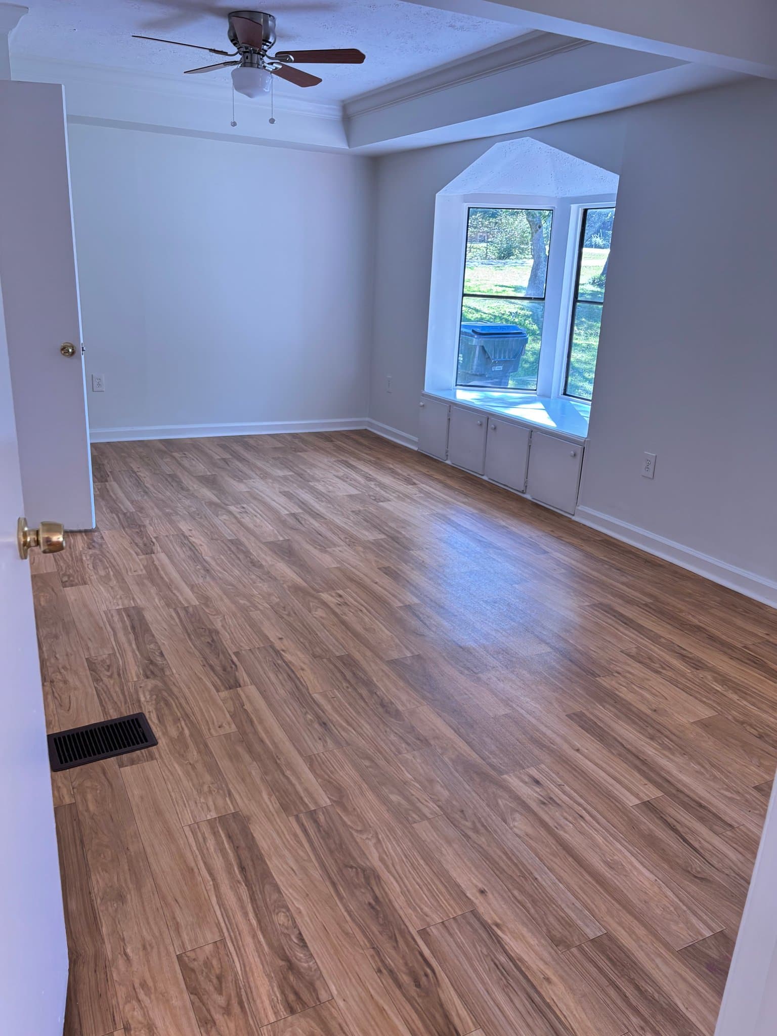 Covington House: 9157 Fair St SW