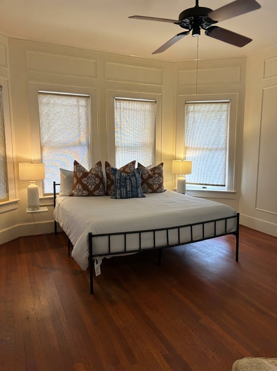 Dallas House: 3511 Dartmouth Ave