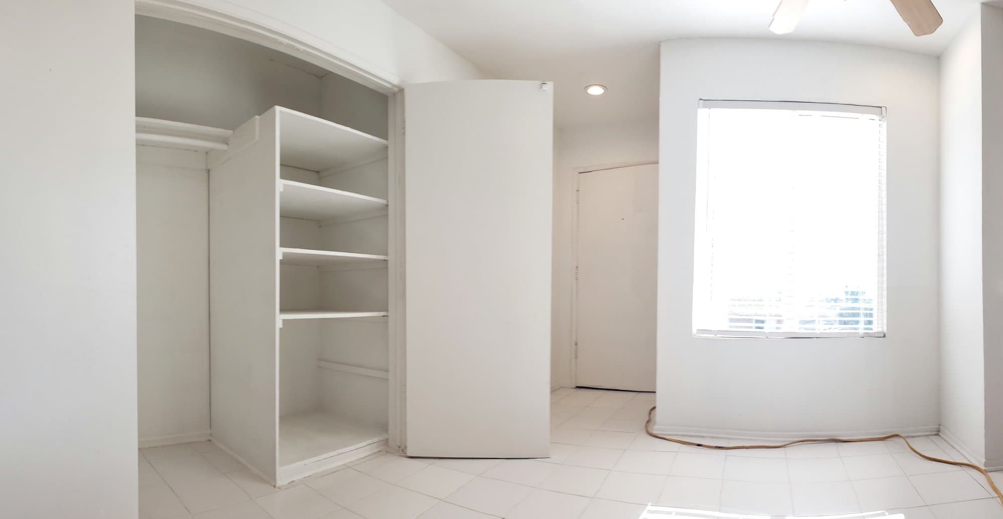 Van Nuys Apartment: 8108 Langdon Avenue