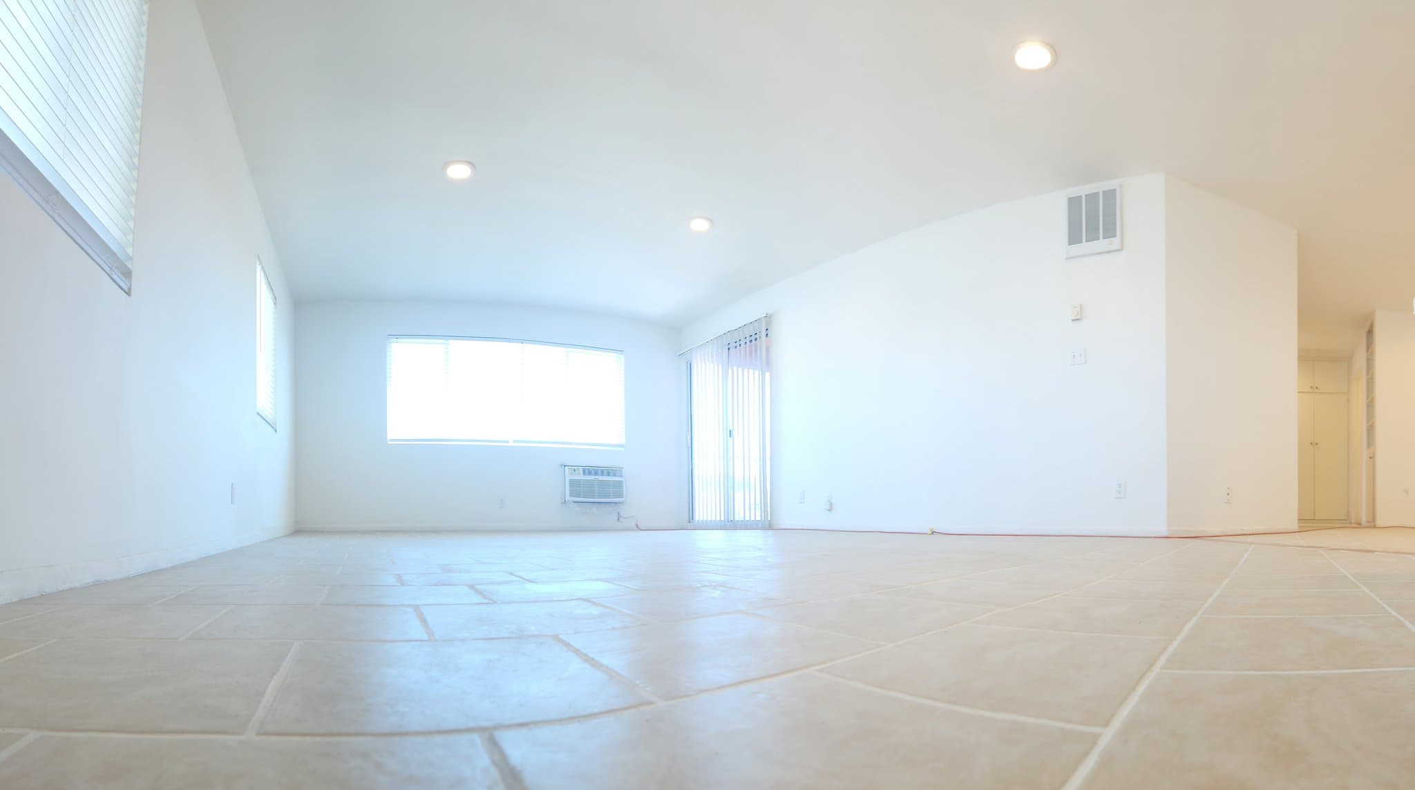 Van Nuys Apartment: 8108 Langdon Avenue