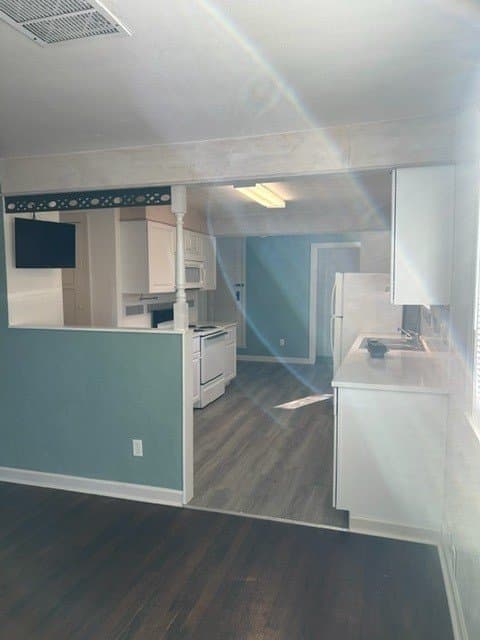 Olympia House: 1625 Bishop Rd SW