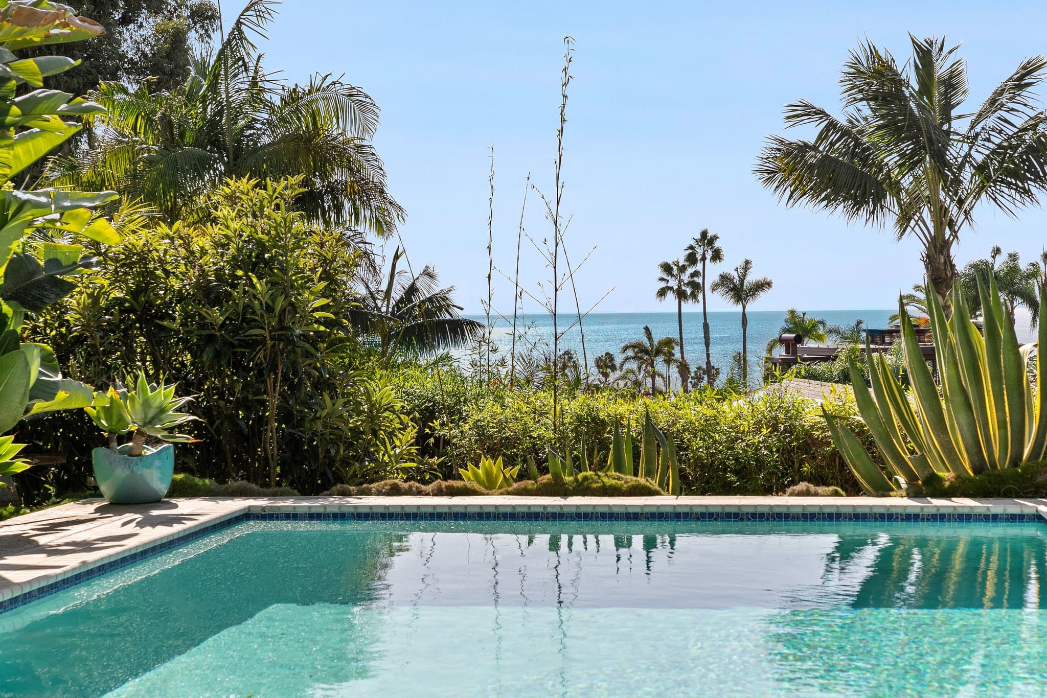 Cardiff by the Sea House: 1804 Oxford Ave