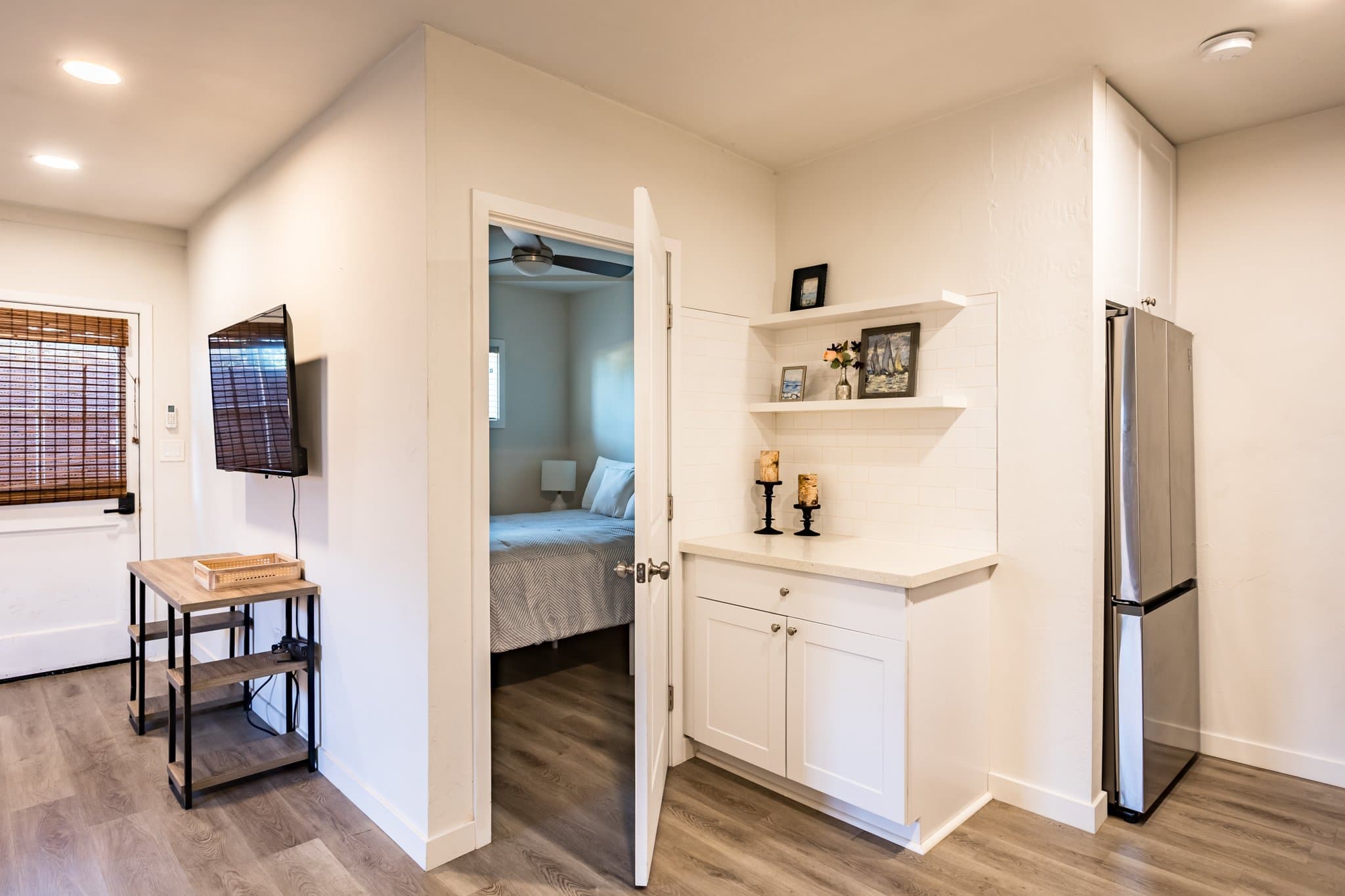 El Cajon House: 1078 Cosmo Avenue