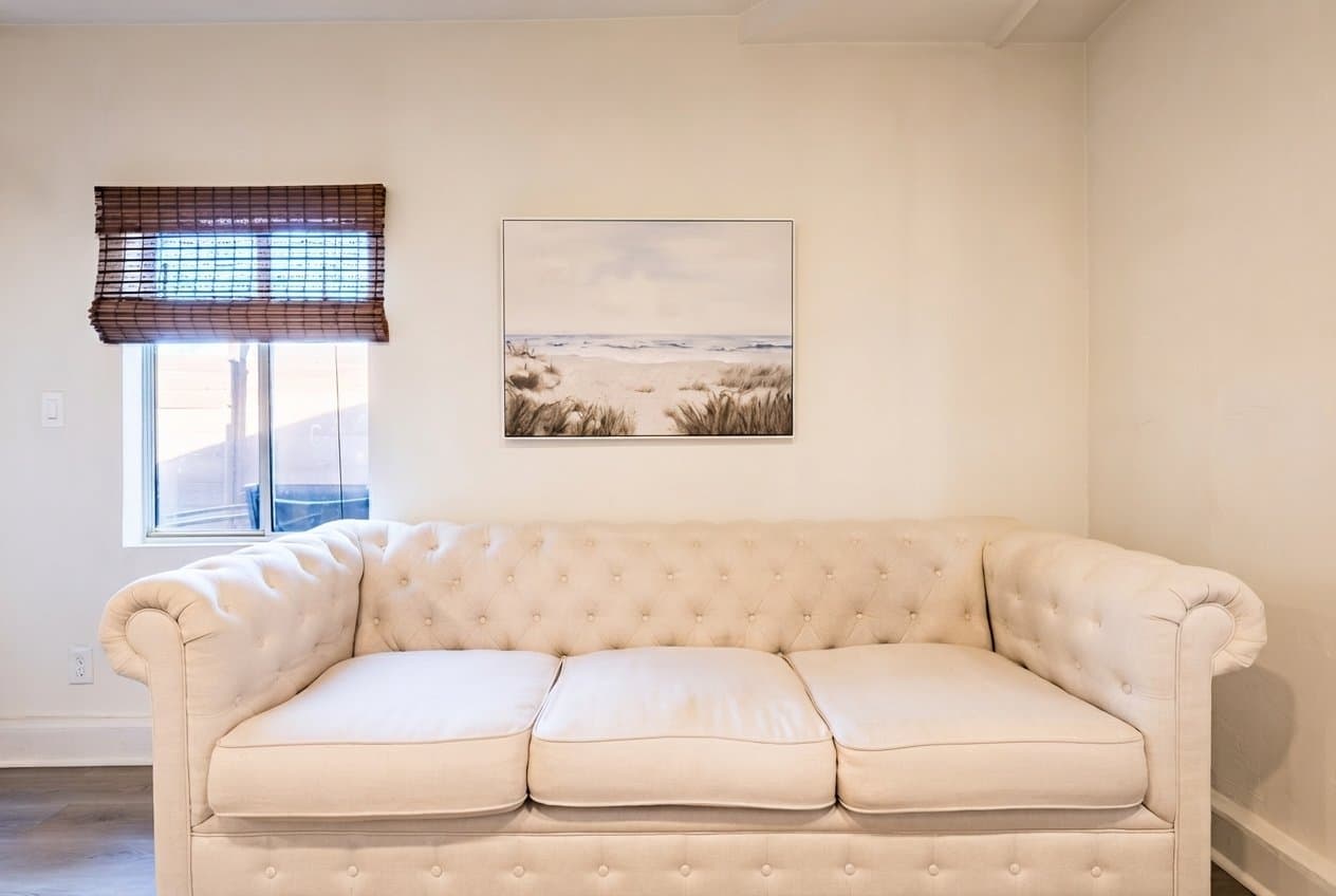 El Cajon House: 1078 Cosmo Avenue