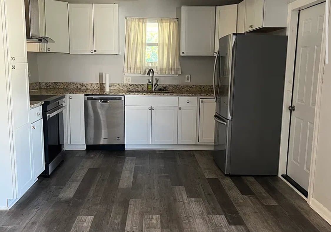 Virginia Beach House: 400 Pallets Rd