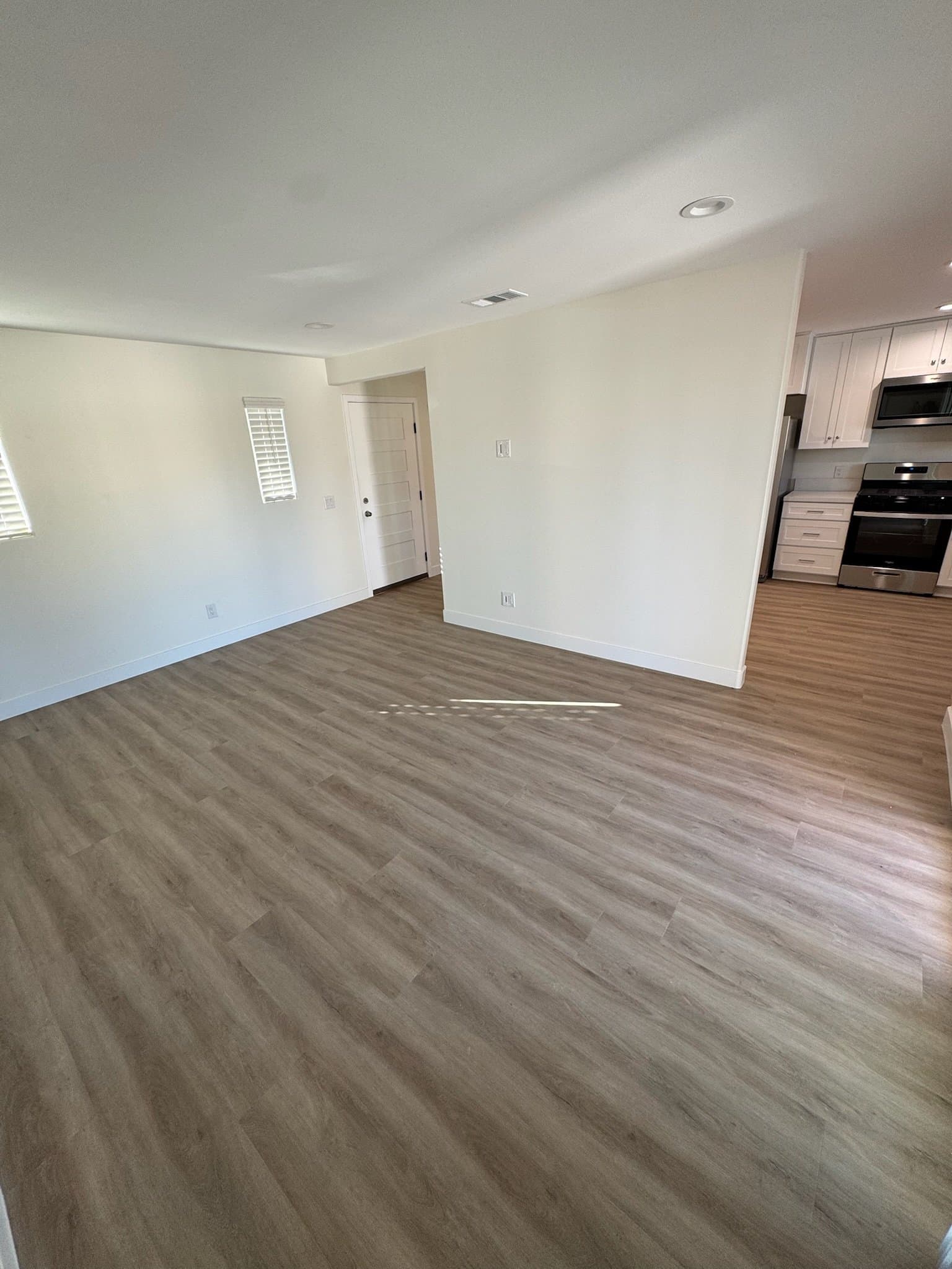Redlands Apartment: 500 La Verne St
