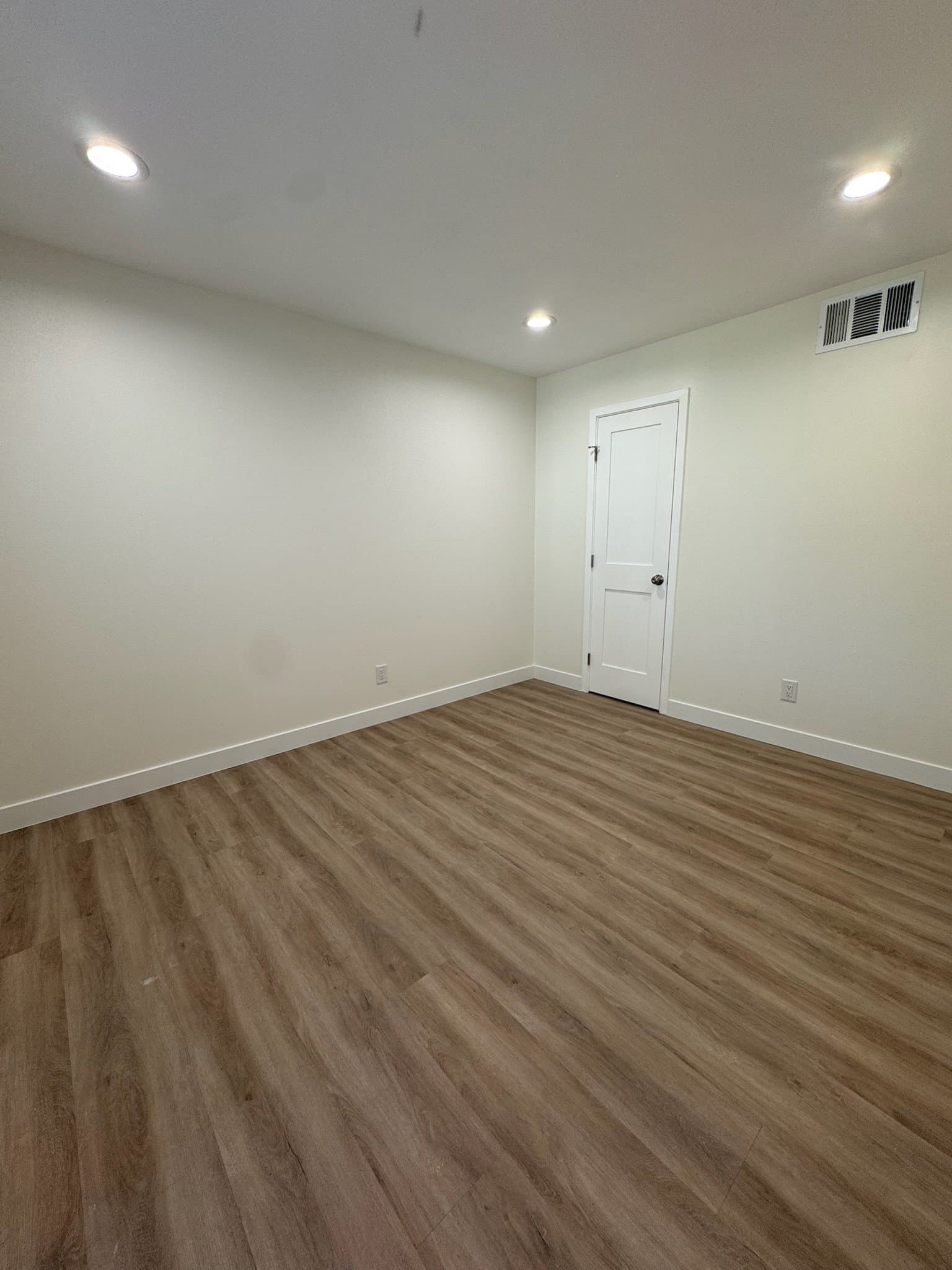 Redlands Apartment: 500 La Verne St