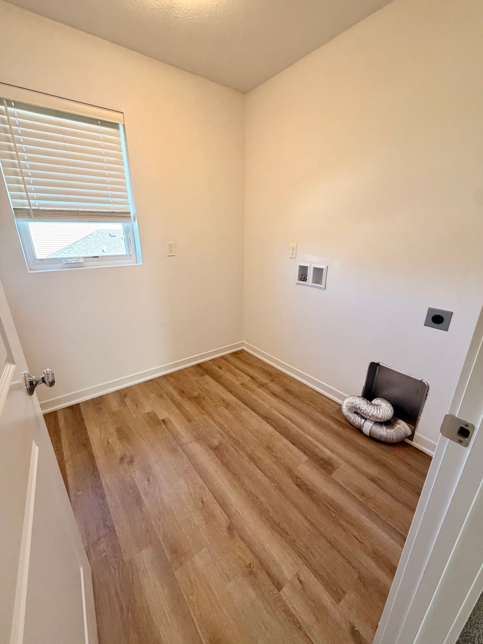Columbus House: 4068 48th Ave
