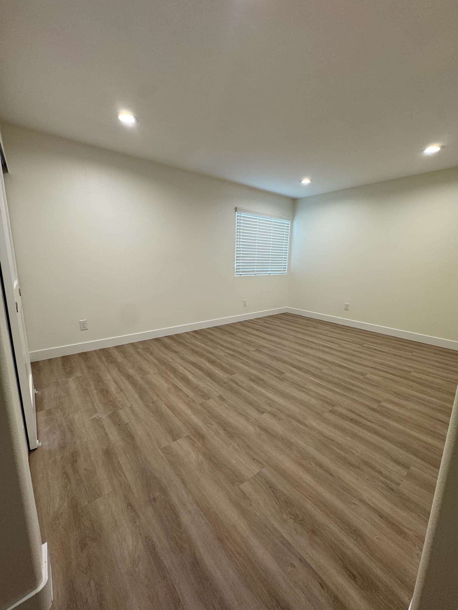 Redlands Apartment: 500 La Verne St
