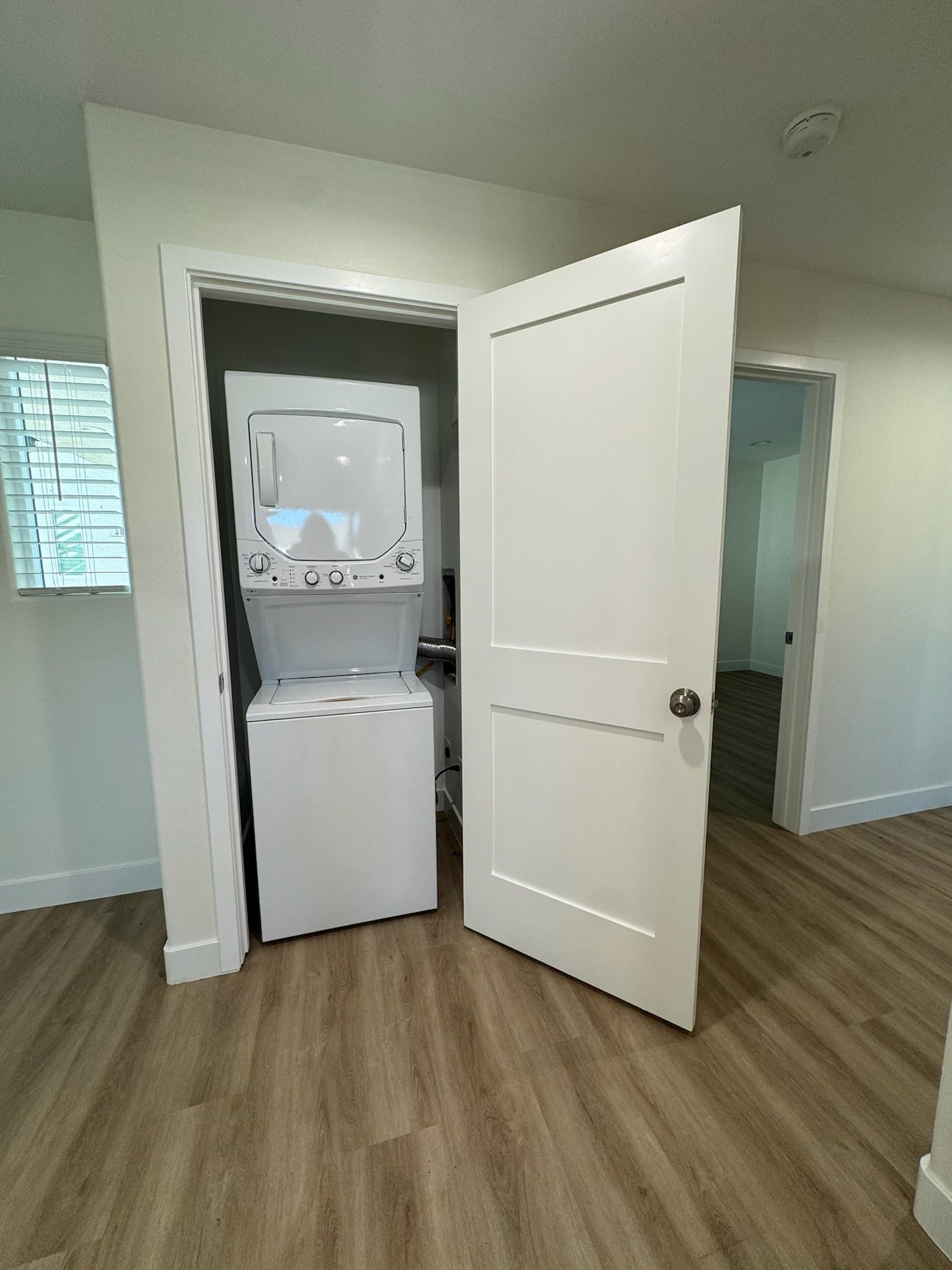 Redlands Apartment: 500 La Verne St